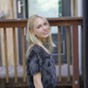 Meet your Posher, Naomi